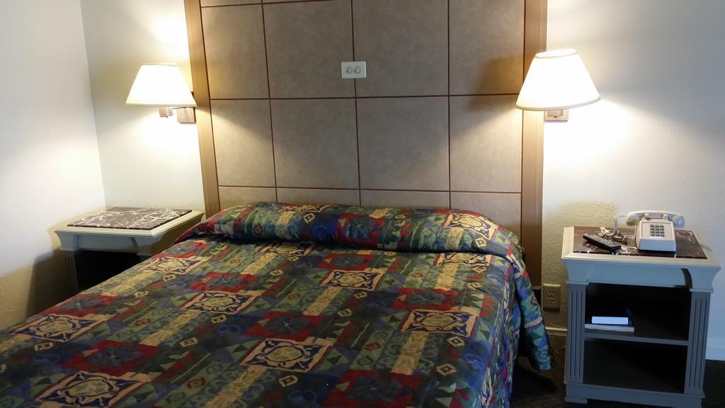 Brunner'S Inn And Suites Ель-Сентро Екстер'єр фото
